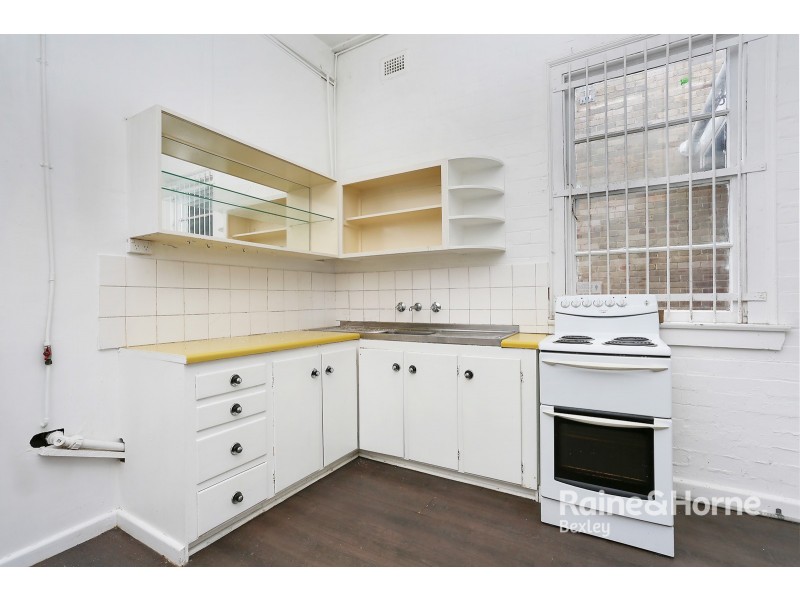 2/657 Forest Road, Bexley NSW 2207