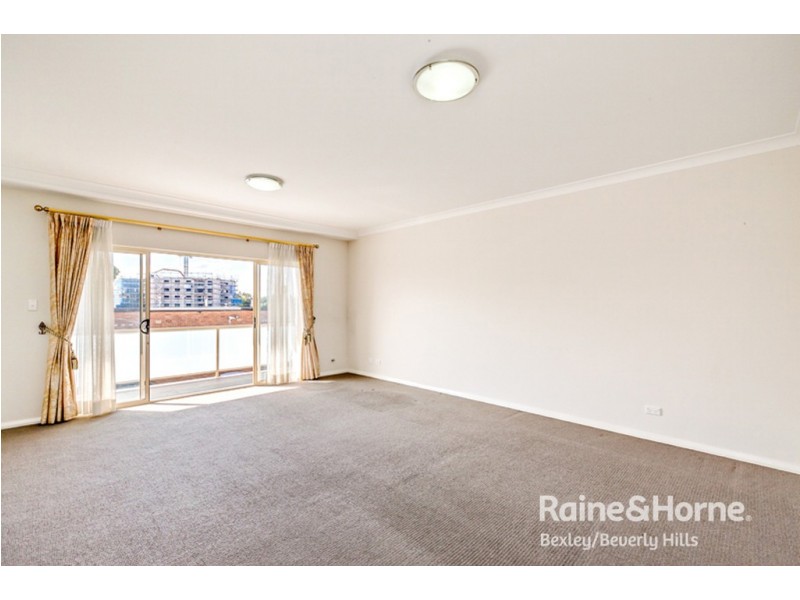 4/4 Bridge Road, Homebush NSW 2140