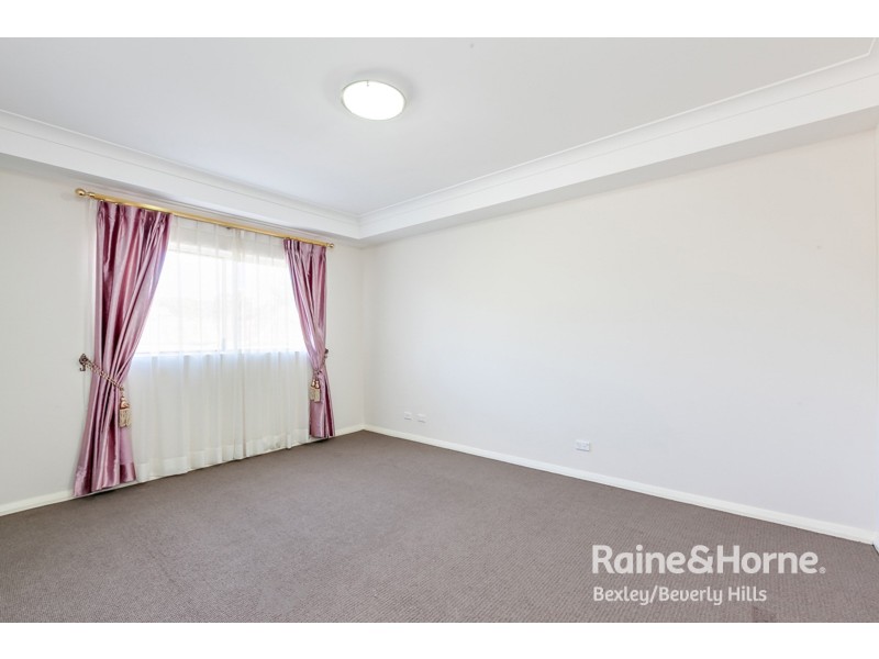 4/4 Bridge Road, Homebush NSW 2140