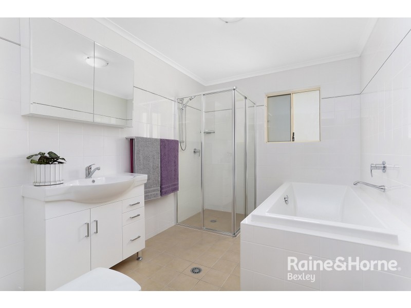 7/437 Forest Road, Bexley NSW 2207