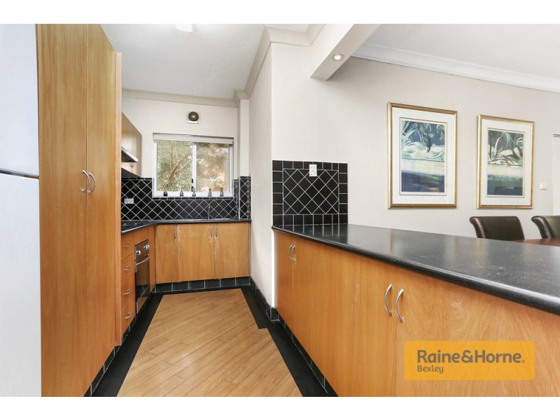 4/10 Monomeeth Street, Bexley NSW 2207