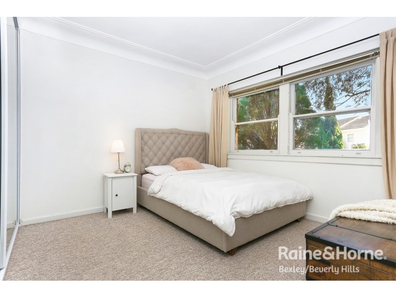 21 Cooloongatta Road, Beverly Hills NSW 2209