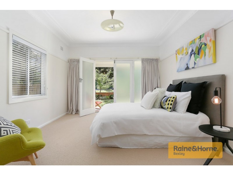 31 Chamberlain Road, Bexley NSW 2207