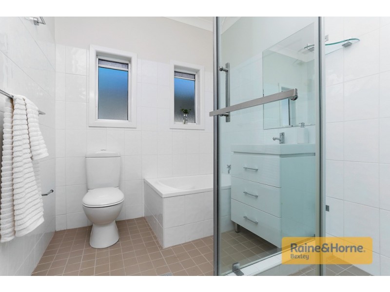 31 Chamberlain Road, Bexley NSW 2207