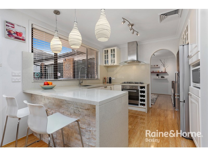 9 St Georges Road, Bexley NSW 2207