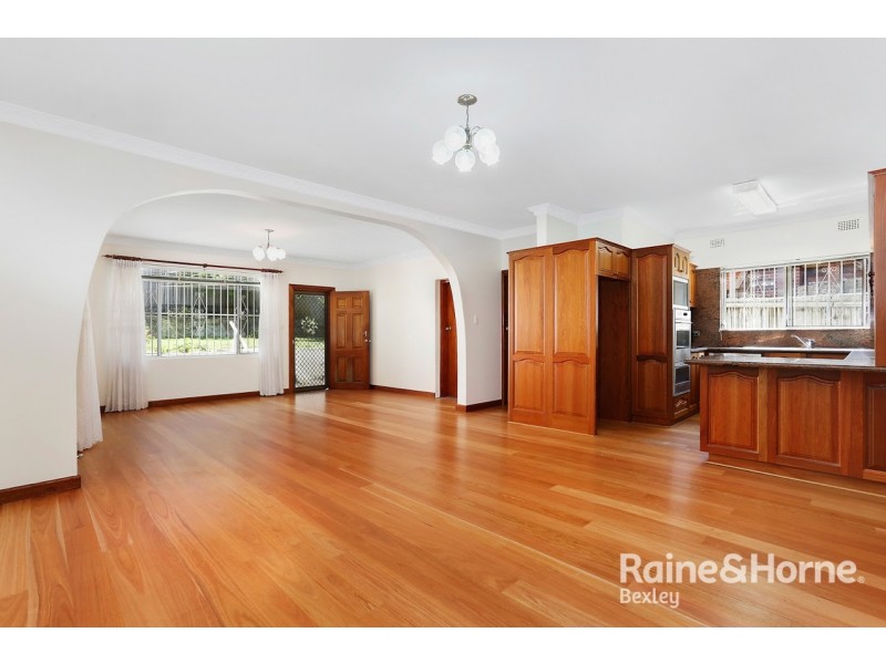 12 Inglethorpe Avenue, Kensington NSW 2033