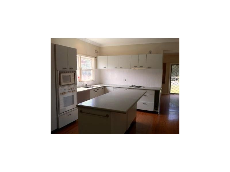 82 Woods Road, Sefton NSW 2162