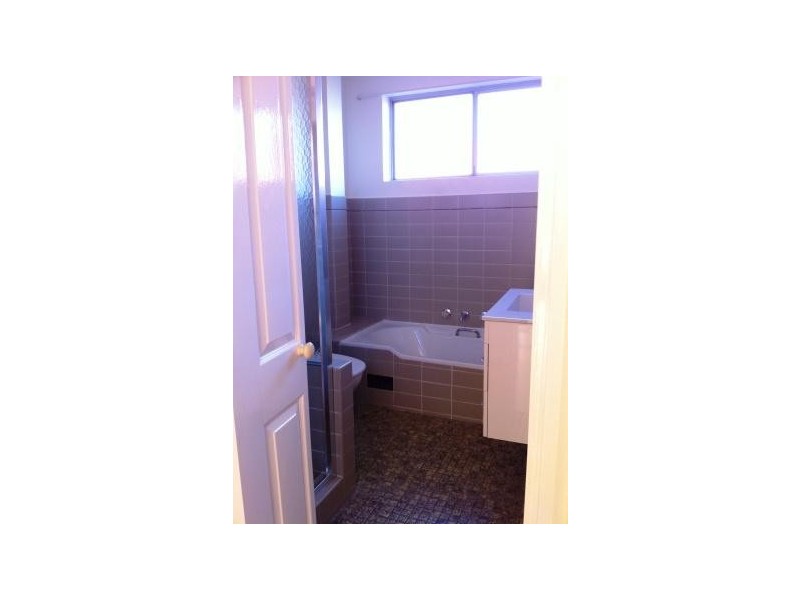 Brighton-le-sands NSW 2216