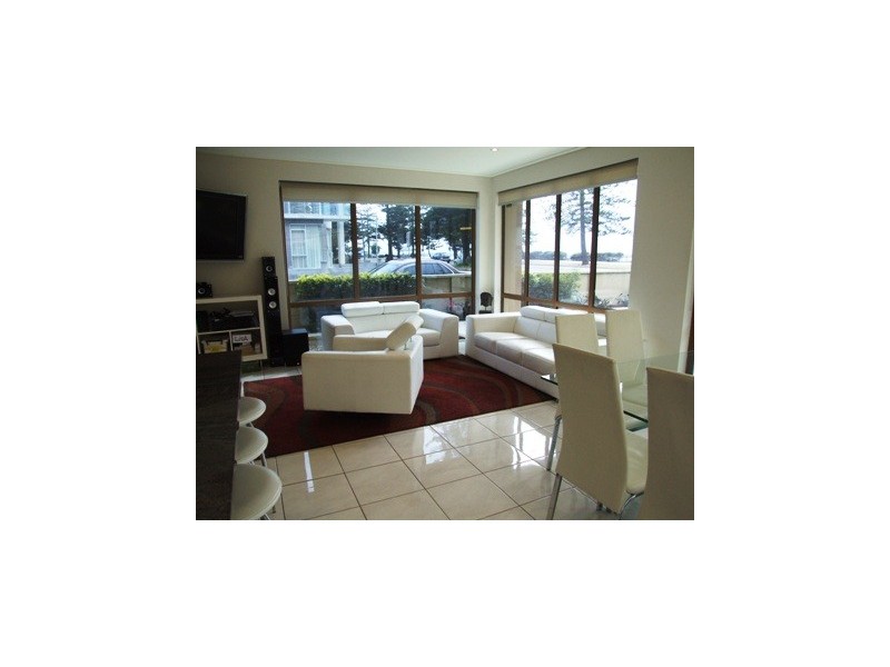 207 THE GRAND PARADE, Monterey NSW 2217