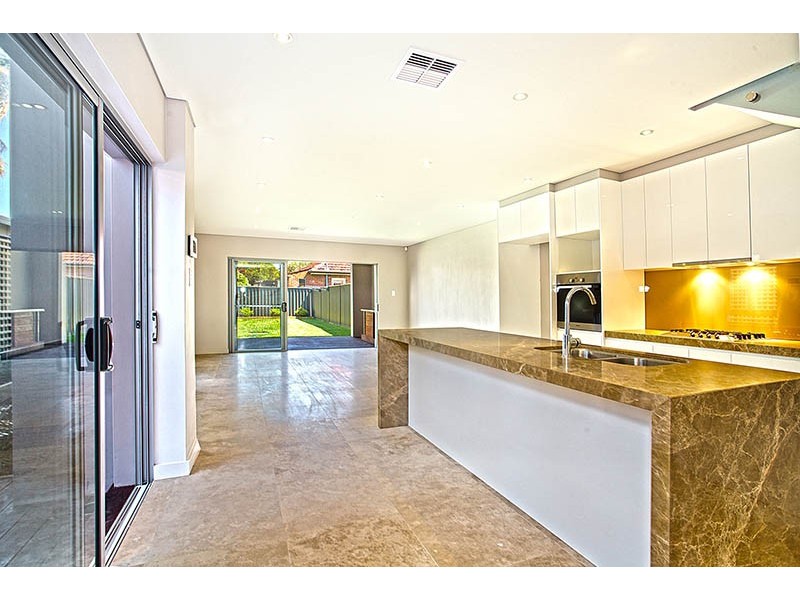 14 Henson Street, Brighton-le-sands NSW 2216