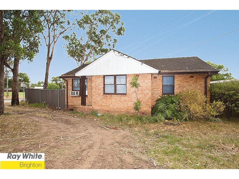 5 Glen Margaret Avenue, Lurnea NSW 2170