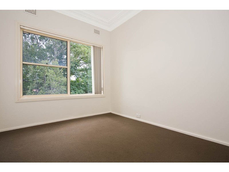 7 Manins Avenue, Kingsgrove NSW 2208