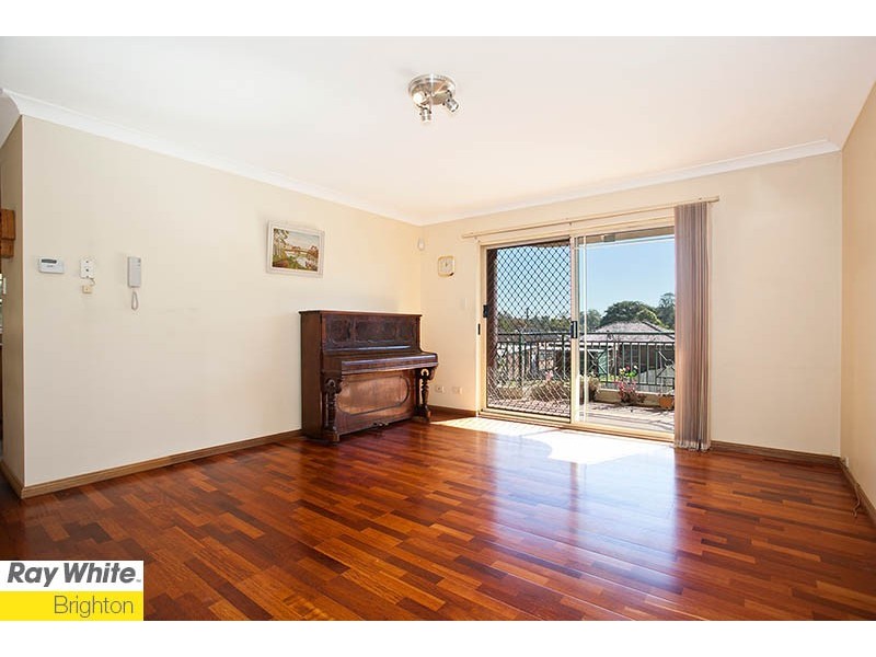 2/1  Sharp Street, Belmore NSW 2192