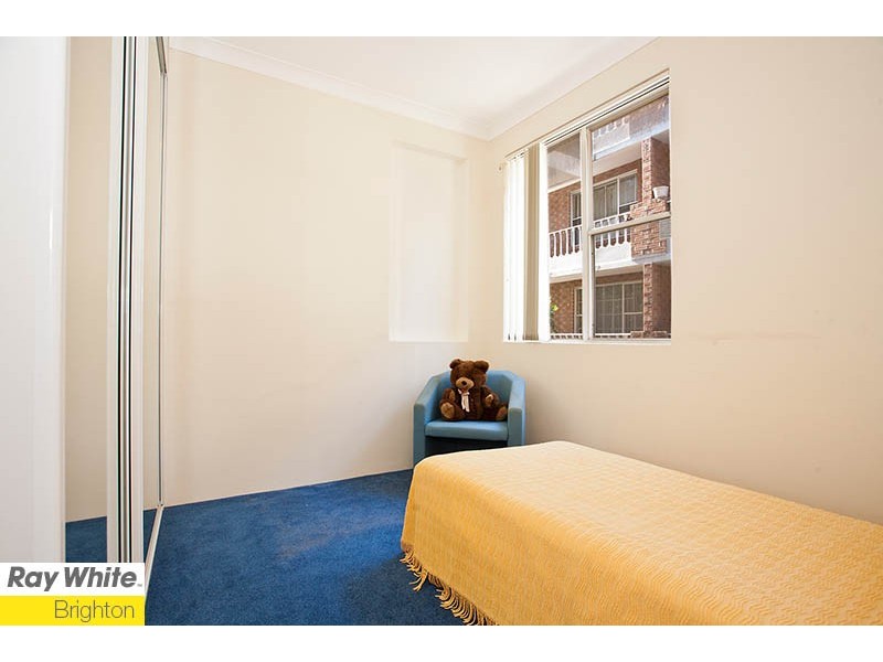 2/219-221 President Avenue, Monterey NSW 2217