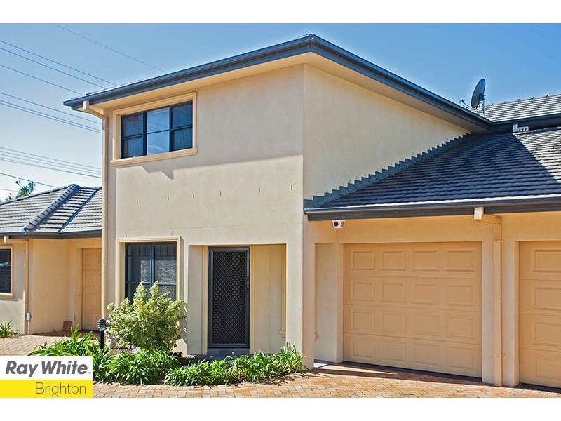 2/11 Bonanza Parade, Sans Souci NSW 2219