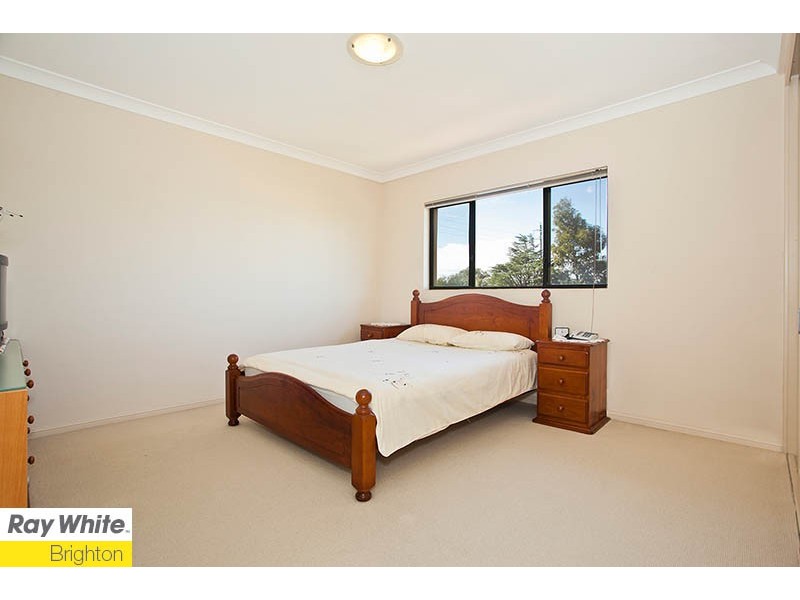 2/11 Bonanza Parade, Sans Souci NSW 2219