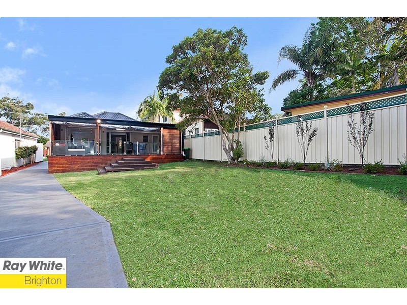 7 Girroma Street, Carss Park NSW 2221