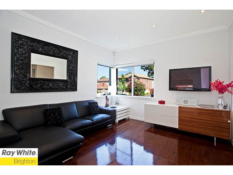 7 Girroma Street, Carss Park NSW 2221