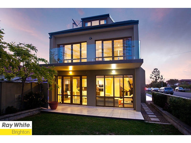 207 The Grand Parade, Monterey NSW 2217