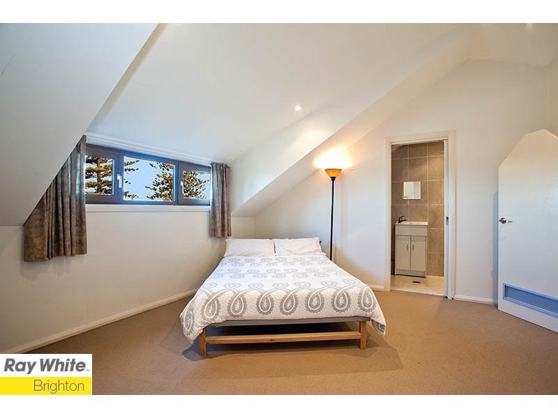 207 The Grand Parade, Monterey NSW 2217