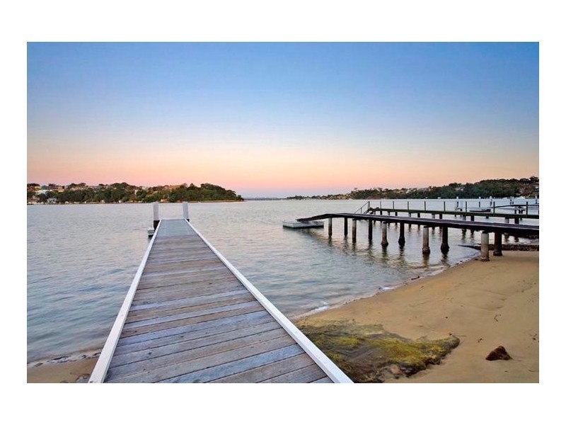 18  Kangaroo Point Road, Kangaroo Point NSW 2224