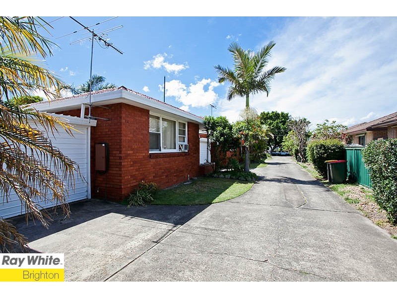 4/11 Solander Street, Monterey NSW 2217