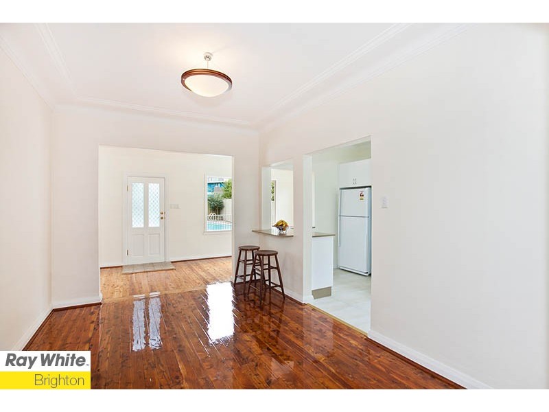 7 Hinkler  Avenue, Caringbah NSW 2229