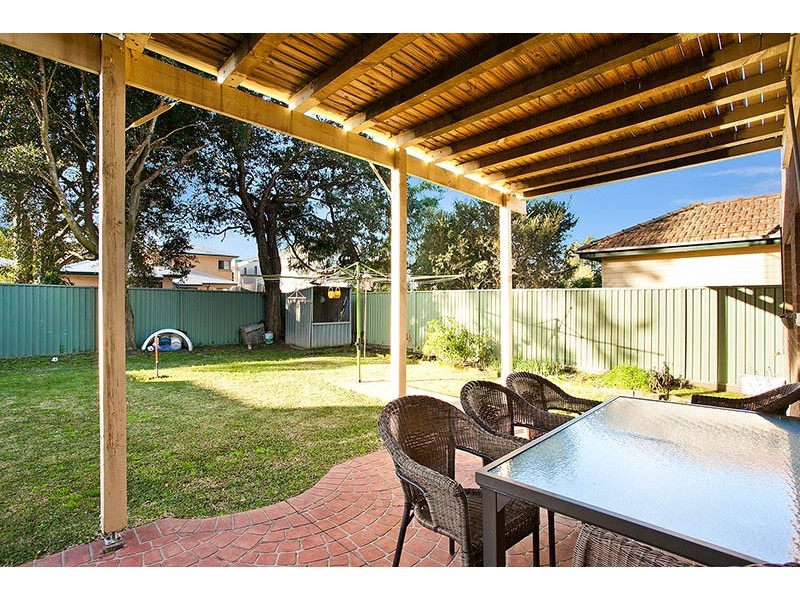 19 Orana Cresent, Peakhurst Heights NSW 2210
