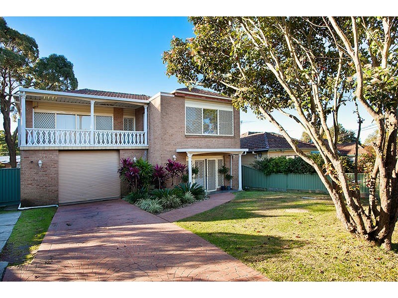 19 Orana Cresent, Peakhurst Heights NSW 2210