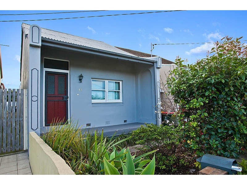 13 Farr Street, Banksia NSW 2216