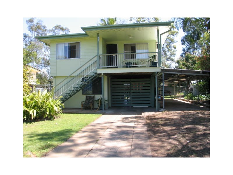 52 WINTERER CRESCENT, Dysart QLD 4745