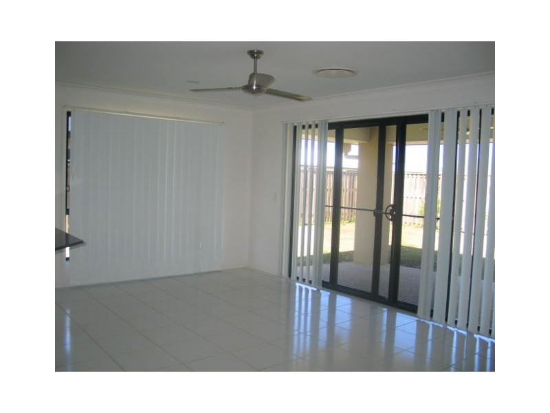 4 DURANBAH CIRCUIT, Blacks Beach QLD 4740