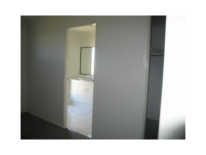 4 DURANBAH CIRCUIT, Blacks Beach QLD 4740