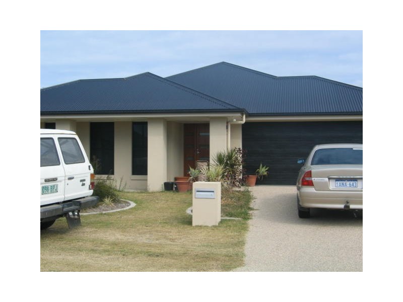 4 DURANBAH CIRCUIT, Blacks Beach QLD 4740