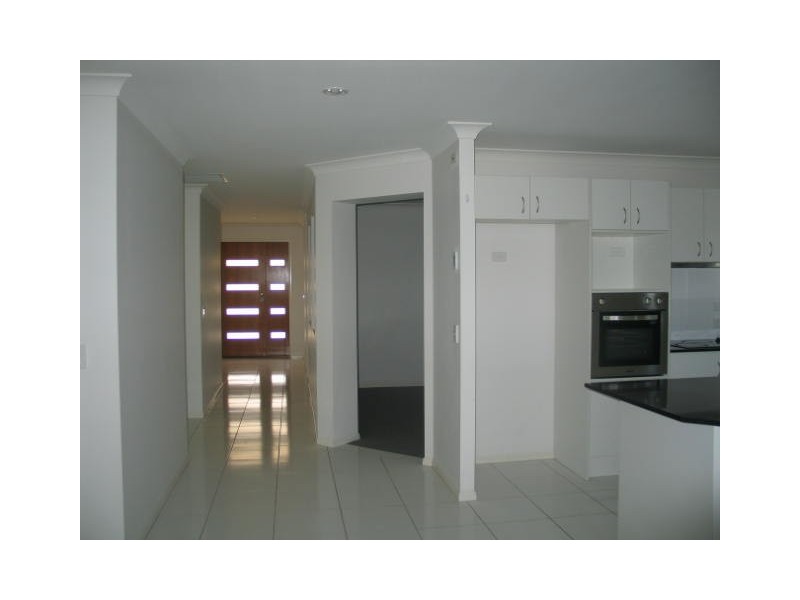 4 DURANBAH CIRCUIT, Blacks Beach QLD 4740