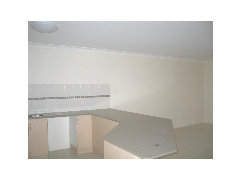 UNIT 2/4 COOGEE, Blacks Beach QLD 4740