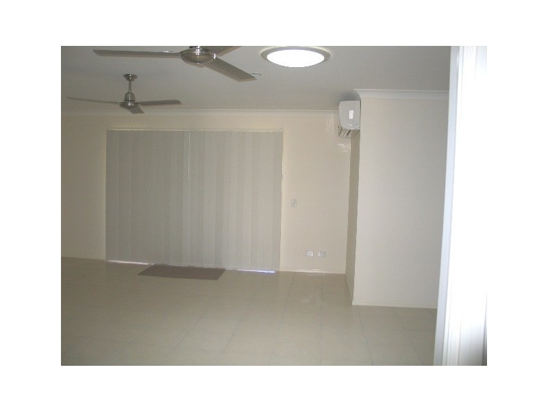 UNIT 2/4 COOGEE, Blacks Beach QLD 4740