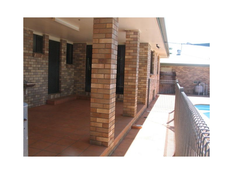 12 JANELLE COURT, Andergrove QLD 4740