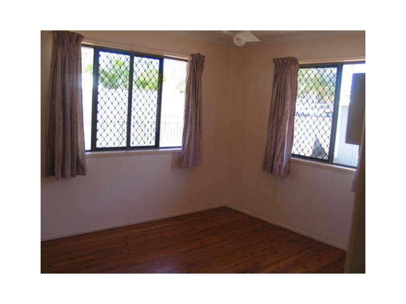 12 JANELLE COURT, Andergrove QLD 4740