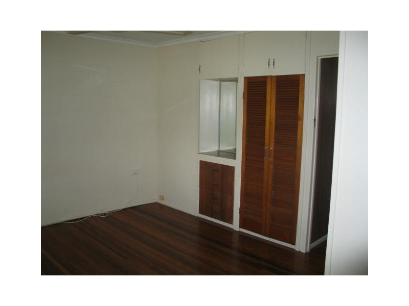 2/38 HAMILTON STREET, North Mackay QLD 4740