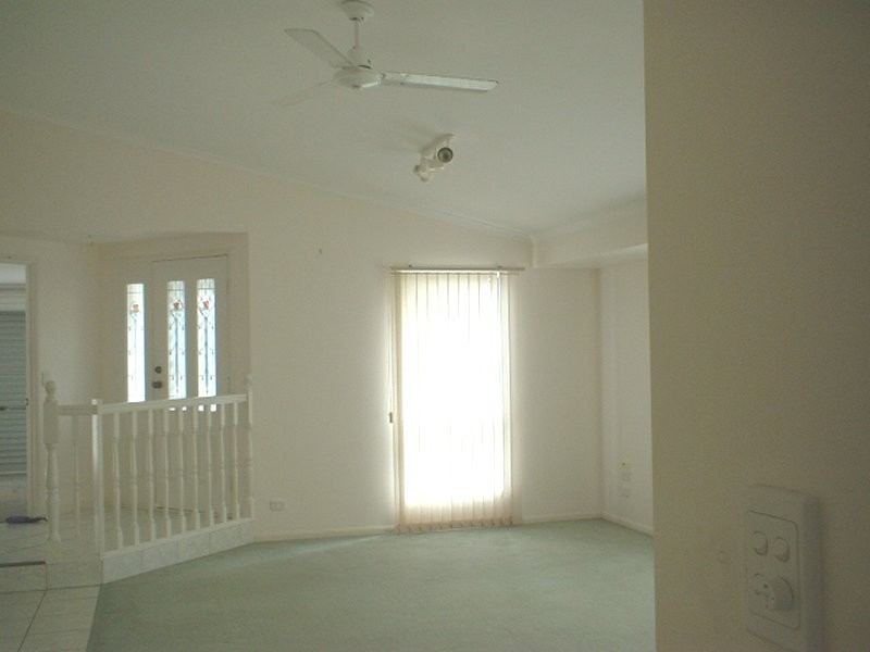 13 SOUTH PACIFIC DRIVE, Slade Point QLD 4740