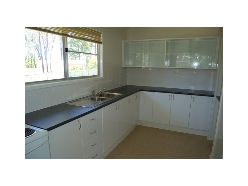 8 CALVERT COURT, Dysart QLD 4745