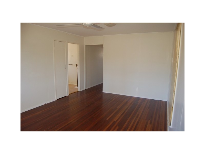 8 CALVERT COURT, Dysart QLD 4745