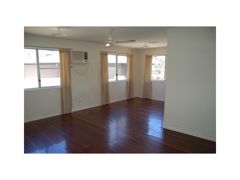 2 CALVERT COURT, Dysart QLD 4745