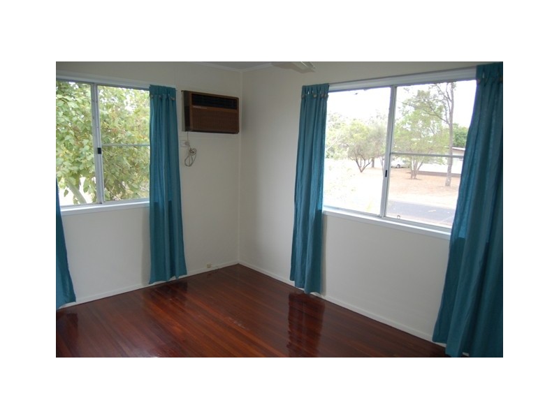 2 CALVERT COURT, Dysart QLD 4745