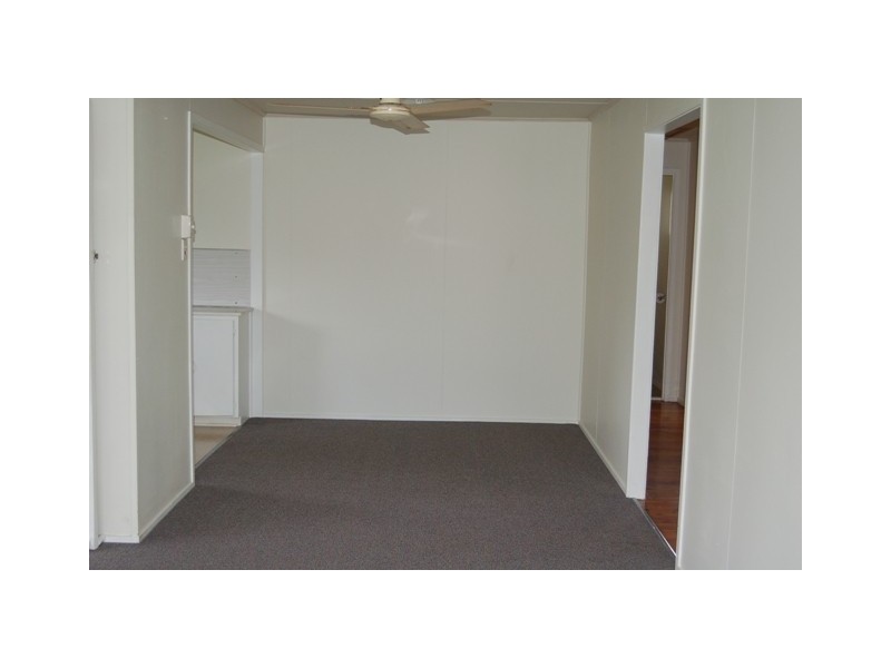 4  PURVIS COURT, Dysart QLD 4745