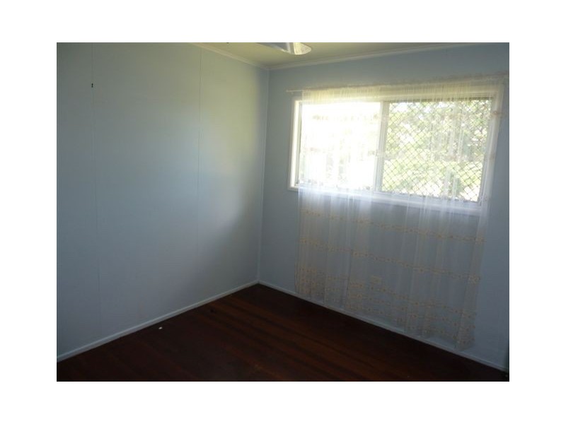9 SCOTT STREET, Dysart QLD 4745