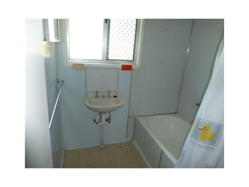 9 SCOTT STREET, Dysart QLD 4745