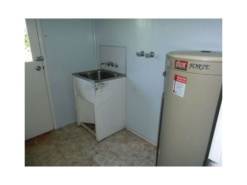 9 SCOTT STREET, Dysart QLD 4745