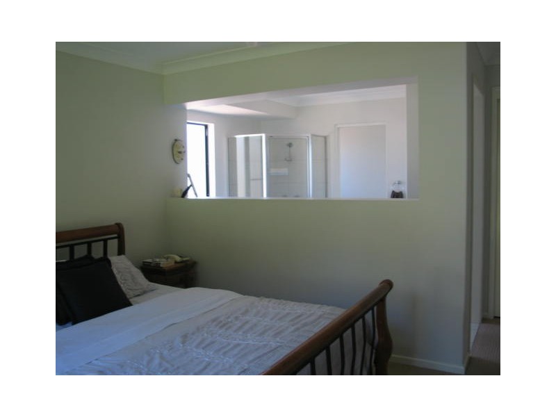 13 Urarii Crescent, Shoal Point QLD 4750
